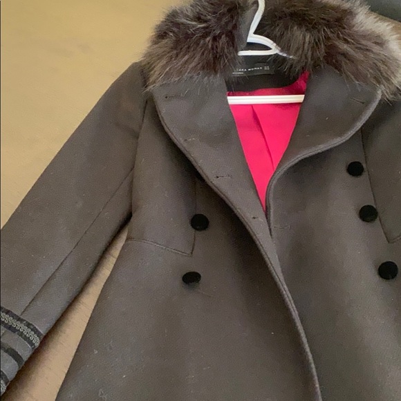 Zara coat - Picture 2 of 2
